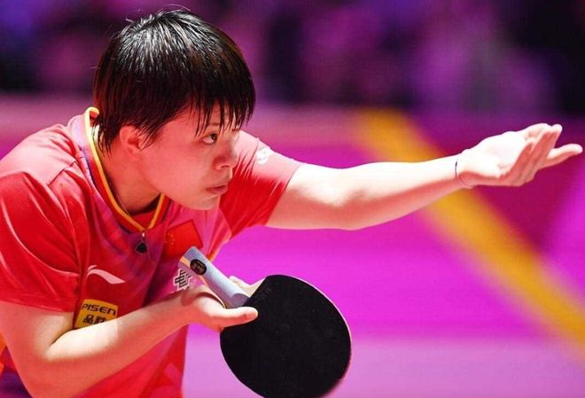 赛场上增添 赛场上增添