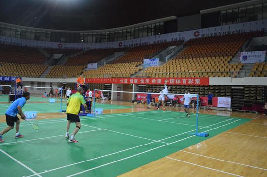 蒙斯的对决 蒙斯的对决