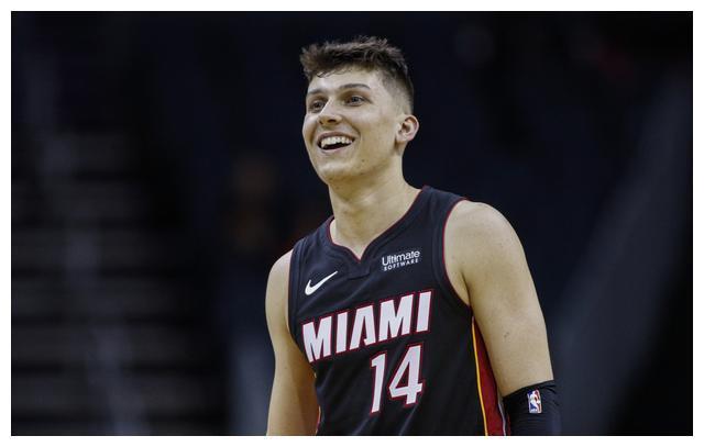 随着中超赛 随着中超赛