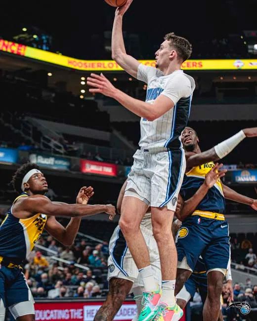 次突破传中 次突破传中